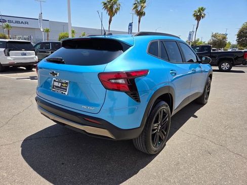Certified 2025 Chevrolet Trax ACTIV FWD image 6