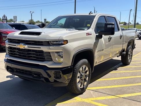 New 2026 Chevrolet Silverado 2500 Custom w/ Custom Value Package AWD/4WD image 11