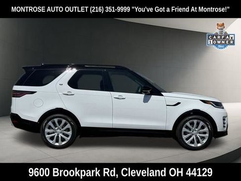 Used 2024 Land Rover Discovery Dynamic SE AWD/4WD image 8