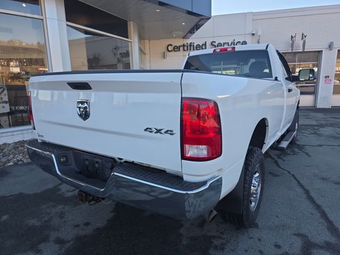 Used 2018 RAM 2500 Tradesman w/ Chrome Appearance Group image 5