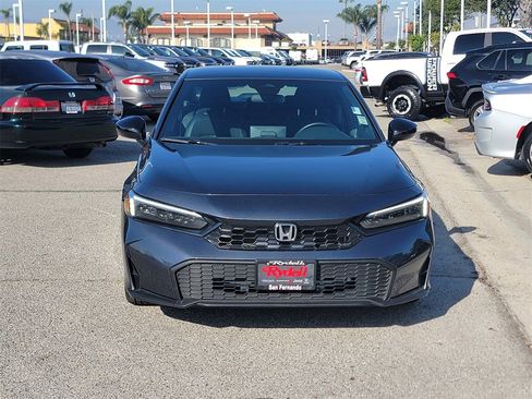 Used 2025 Honda Civic Sport image 2