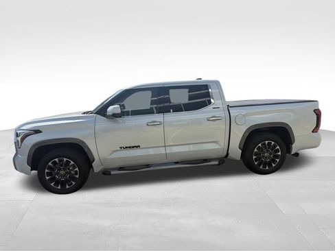 Used 2023 Toyota Tundra Limited AWD/4WD image 2
