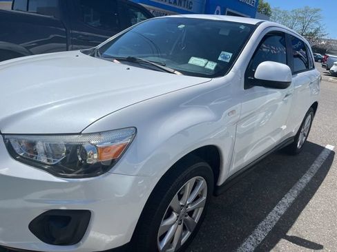 Used 2015 Mitsubishi Outlander Sport ES AWD/4WD image 1