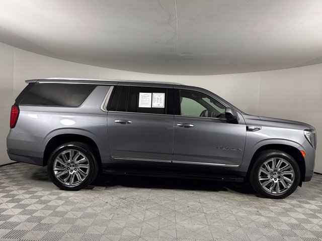 Used 2021 GMC Yukon XL SLT w/ Rear Media and Nav Package RWD image 8