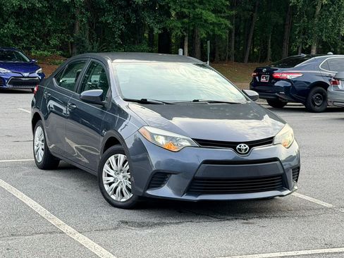 Used 2014 Toyota Corolla LE FWD image 4