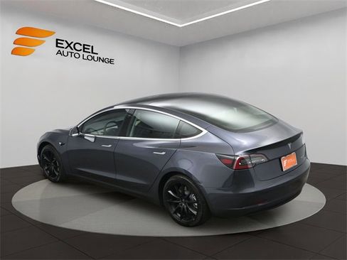 Used 2019 Tesla Model 3 Long Range image 38