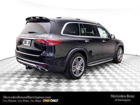 New 2026 Mercedes-Benz GLS 450 4MATIC image 6