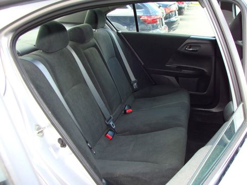Used 2013 Honda Accord LX image 11