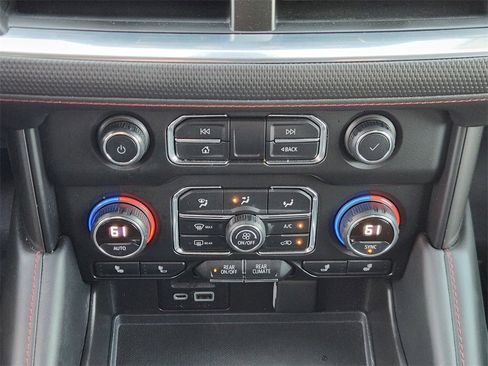 Used 2021 Chevrolet Tahoe RST w/ Luxury Package image 17