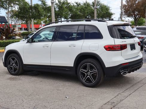 Used 2023 Mercedes-Benz GLB 250 image 8