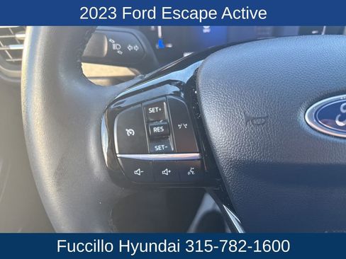 Used 2023 Ford Escape Active image 17