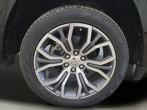 Used 2025 RAM 1500 Tungsten w/ Trailer Tow Group AWD/4WD image 43