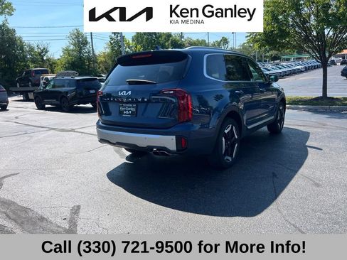 Certified 2024 Kia Telluride S w/ S Sunroof Package FWD image 9