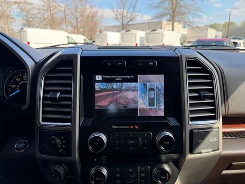 Used 2016 Ford F150 King Ranch w/ Equipment Group 601A Luxury image 11