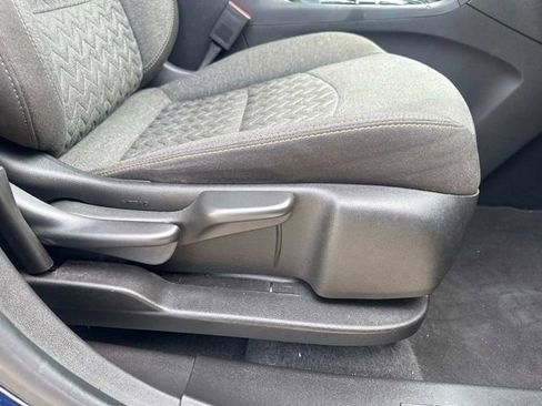 Used 2022 Chevrolet Equinox LT FWD image 18