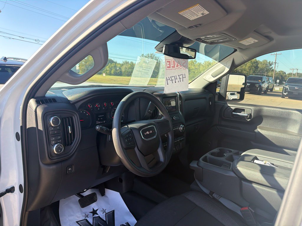 Used 2025 GMC Sierra 2500 Pro w/ 1SA Pro Safety Plus Package AWD/4WD image 16