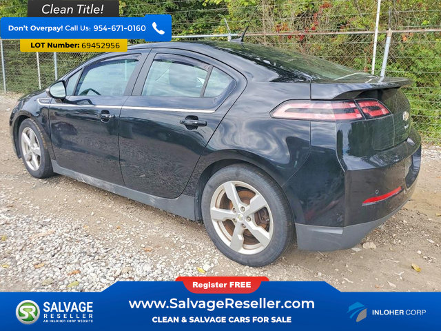 Used 2013 Chevrolet Volt Premium w/ Premium Trim Package FWD image 3