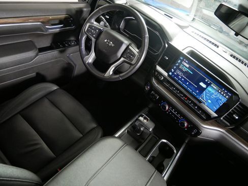 Certified 2023 Chevrolet Silverado 1500 LT Trail Boss image 9