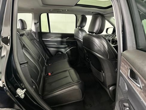 Used 2023 Jeep Grand Cherokee 4WD 4xe image 27