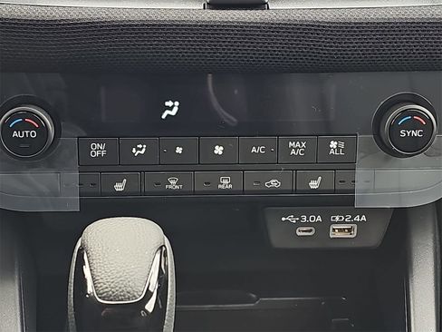 New 2026 Subaru Outback Premium image 22