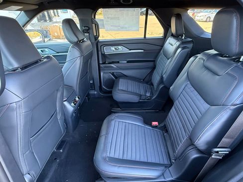 New 2026 Ford Explorer ST-Line image 17