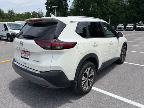 Certified 2023 Nissan Rogue SV w/ SV Premium B Package AWD/4WD image 3