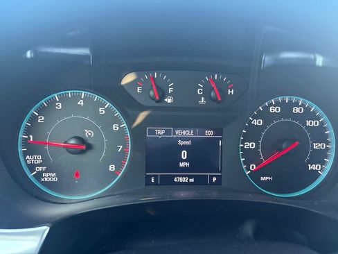 Used 2023 Chevrolet Traverse LS w/ LPO, Roadside Safety Package FWD image 4