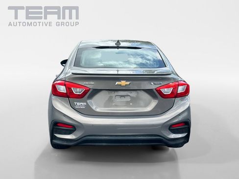 Used 2017 Chevrolet Cruze Premier FWD image 6