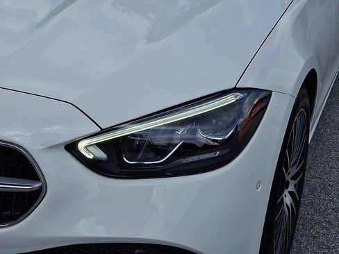 Used 2023 Mercedes-Benz C 300 4MATIC Sedan image 9