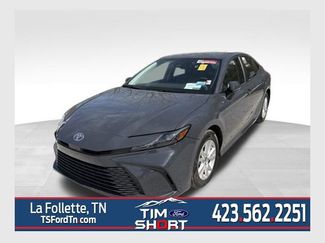 Used 2025 Toyota Camry LE video 1