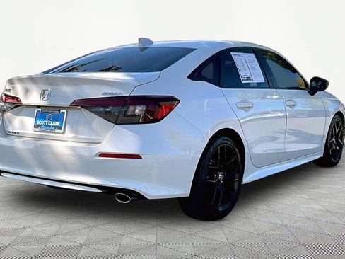 Used 2025 Honda Civic Sport image 6
