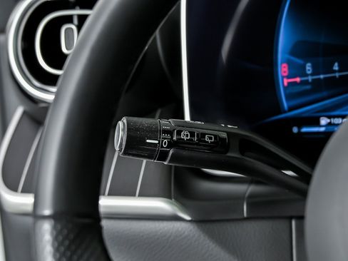 Used 2024 Mercedes-Benz GLC 43 AMG 4MATIC image 28