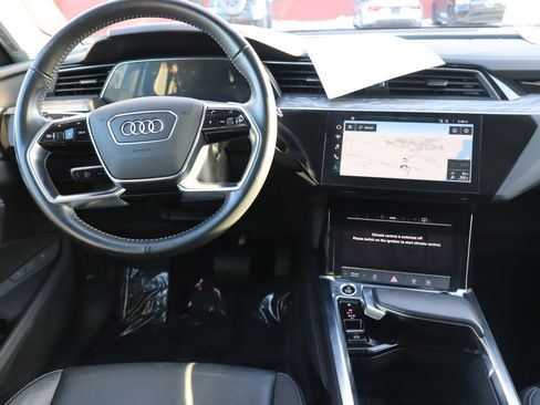 Used 2021 Audi e-tron Premium w/ Convenience Plus Package image 12