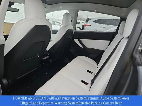 Used 2022 Tesla Model Y Performance image 2