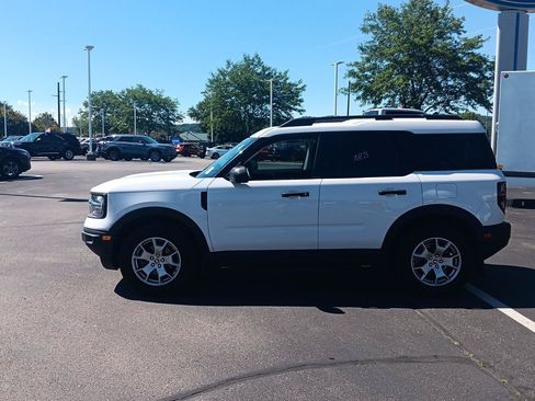 Used 2022 Ford Bronco Sport AWD/4WD image 9