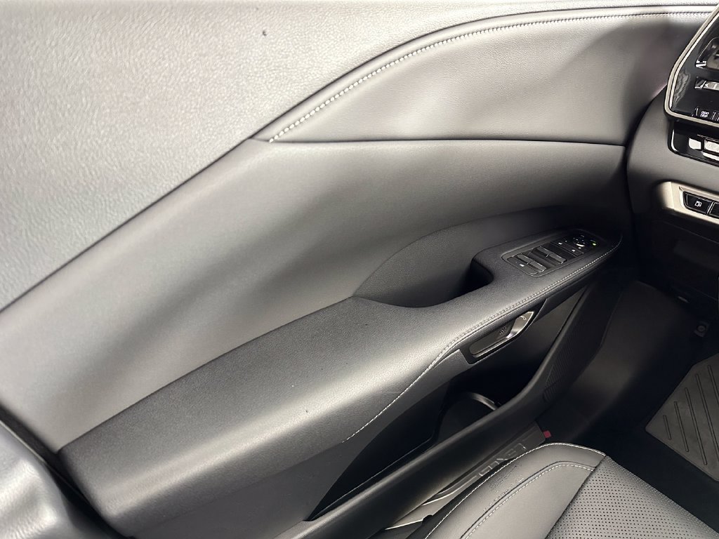 New 2026 Lexus RX 450h AWD w/ Convenience Package image 32