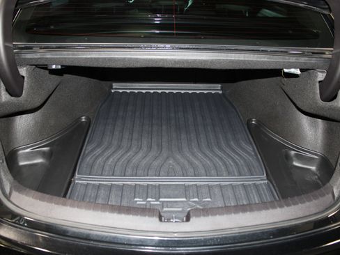 Used 2020 Acura TLX FWD image 36