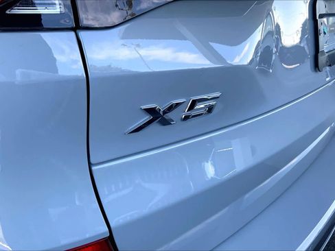 Used 2025 BMW X5 xDrive40i image 9