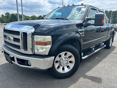 Used 2008 Ford F250 Lariat RWD image 2