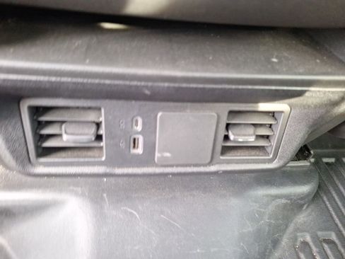 Certified 2024 Chevrolet Silverado 3500 W/T w/ WT Convenience Package image 10