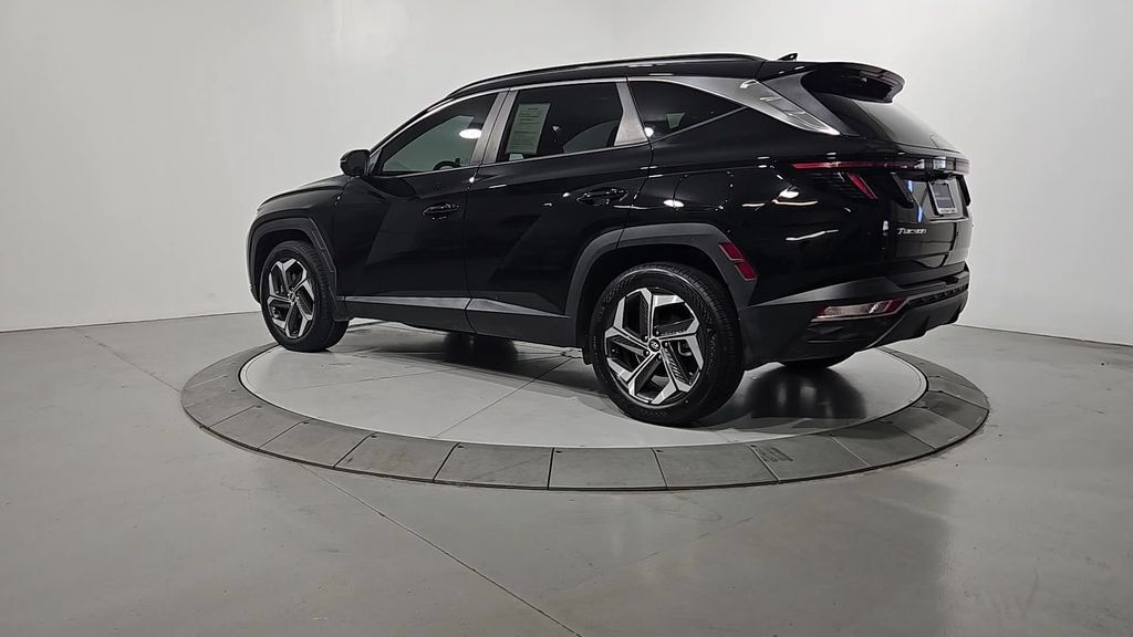 Certified 2024 Hyundai Tucson SEL w/ Convenience Package AWD/4WD image 3