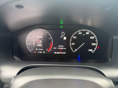Used 2025 Honda HR-V EX-L image 5
