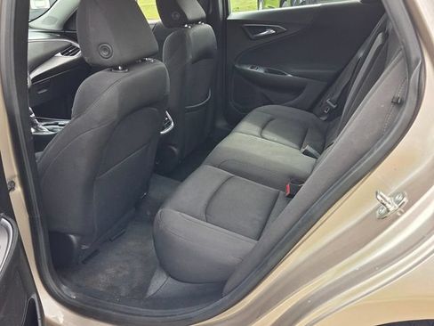 Used 2023 Chevrolet Malibu LT FWD image 6