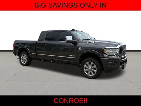 Used 2024 RAM 3500 Limited AWD/4WD image 3