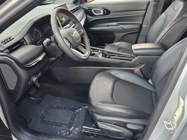 Used 2024 Jeep Compass Trailhawk AWD/4WD image 14