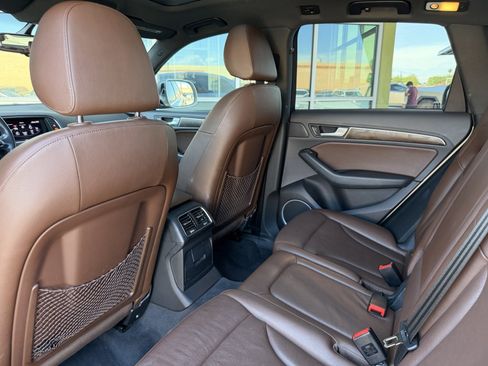 Used 2015 Audi Q5 2.0T Premium Plus AWD/4WD image 32