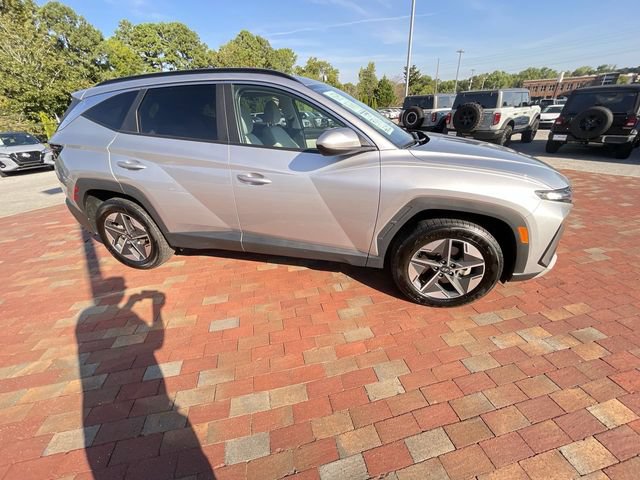 Used 2025 Hyundai Tucson SEL AWD/4WD image 37