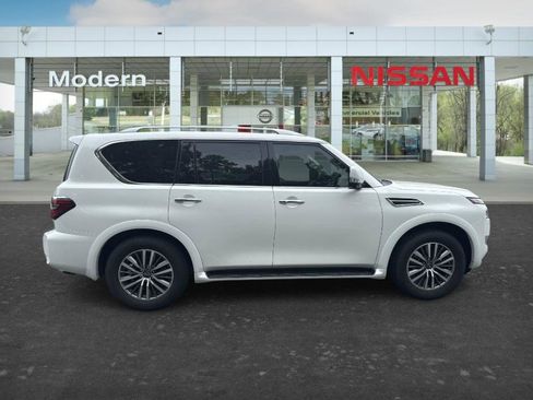 Certified 2024 Nissan Armada SL w/ Cargo Package AWD/4WD image 8