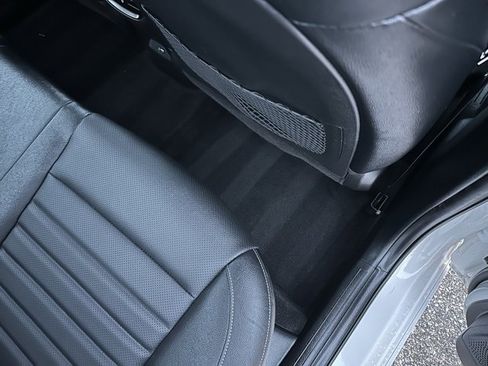 Used 2022 Kia Forte GT-Line w/ GT-Line Premium Package image 17