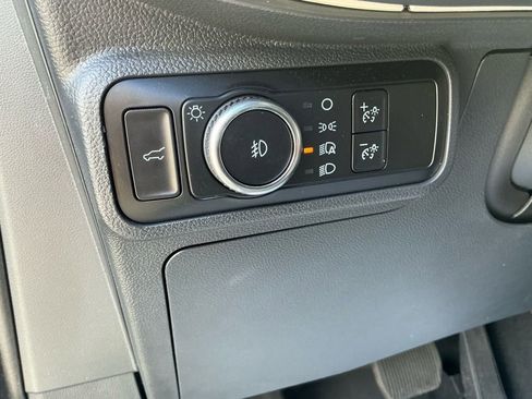 Used 2025 Ford Explorer ST-Line w/ Premium Package image 30